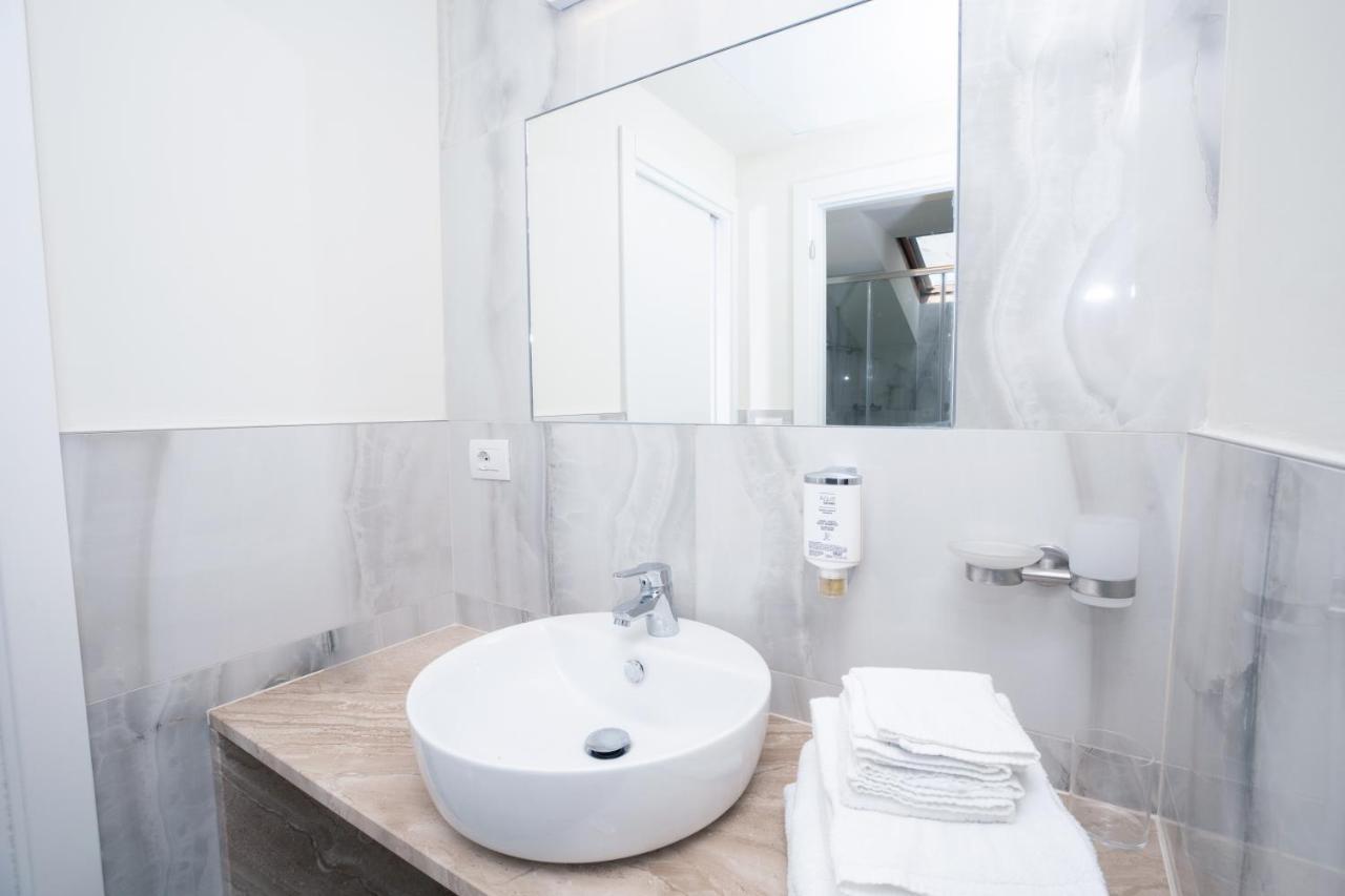 Hotel Rosalba - Valentini Family Village เบลลาเรีย-อีเจอา มารีนา ภายนอก รูปภาพ