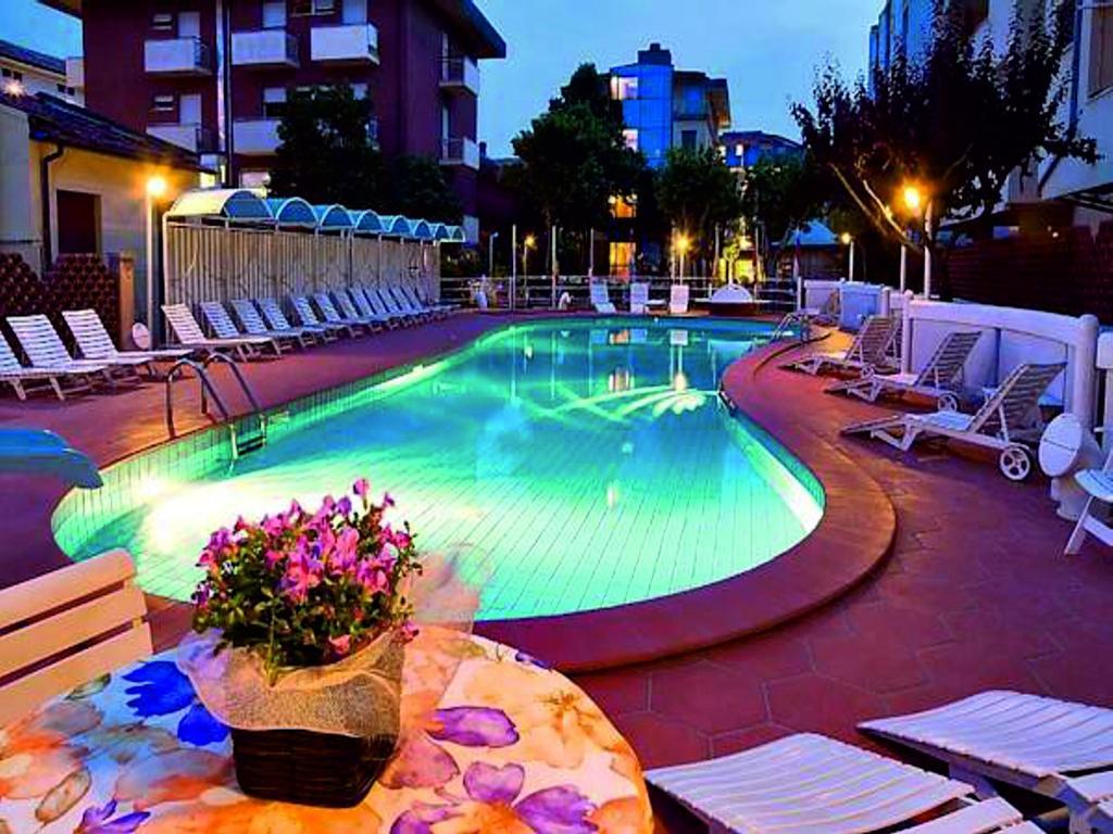 Hotel Rosalba - Valentini Family Village เบลลาเรีย-อีเจอา มารีนา ภายนอก รูปภาพ